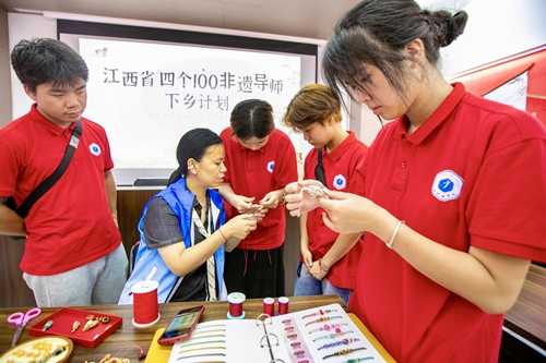 f7bd566e-5d46-4427-a1d4-c8c64da7a819.jpg