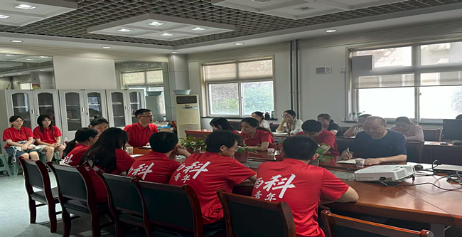 西安科技大学安全科学与工程学院三下乡社会实践团队赴代王街道陕鼓社区开展安全调研交流活动