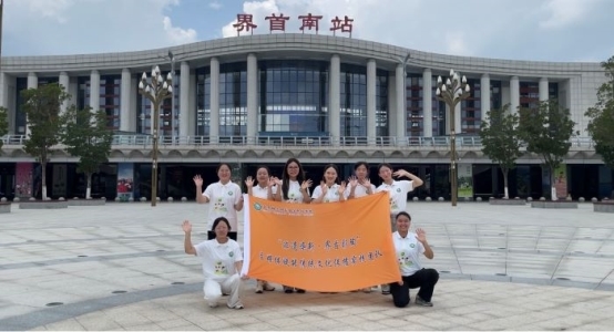 阜阳幼儿师范高等专科学校学子赴界首开展彩陶非遗传承三下乡实践活动