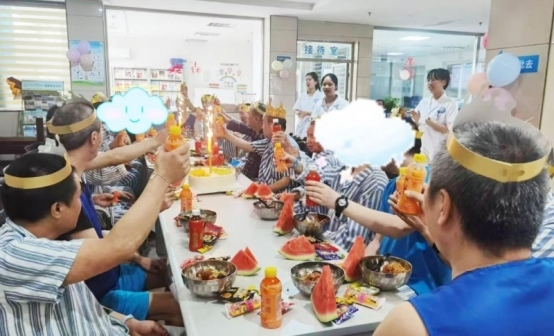 江油市第三人民医院精神科男性病区患者集体趣味生日会