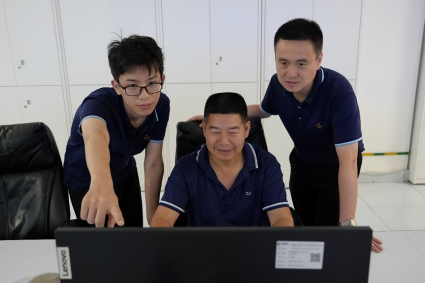 湖南中烟常德卷烟厂：连批生产“无缝转” 制丝效能“向上攀”