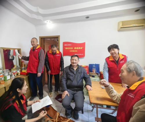 国网东台市供电公司:“银龄风采 情暖桑榆”志愿服务活动掠影