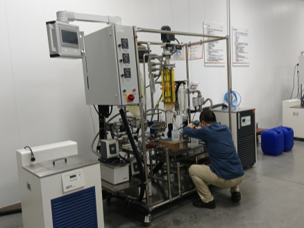 湖南金叶烟草薄片：以科技赋能新质生产力 