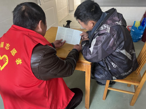 盐城新兴镇陈台村：入户宣传解民忧 织密医保惠民保障网