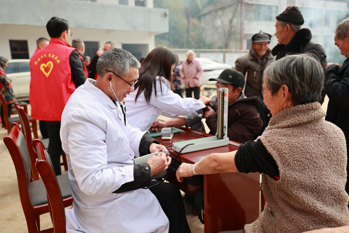 湖北省咸宁市通山县烟草专卖局：赴一场“春